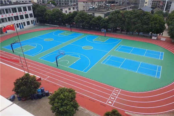 塑膠跑道完工后怎么保養
